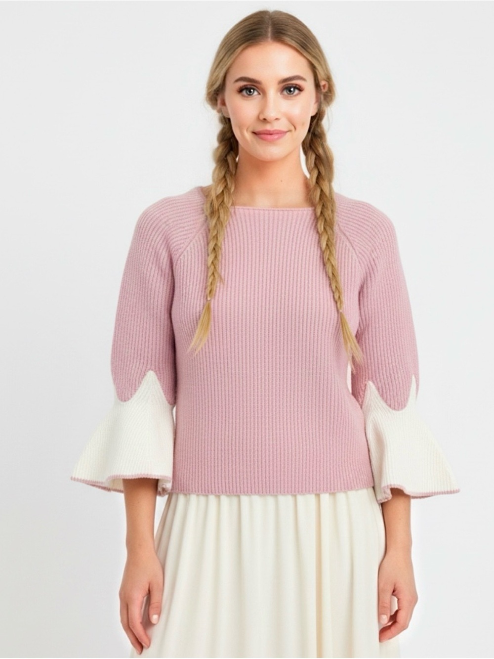 Bell Sleeve - Sweater
